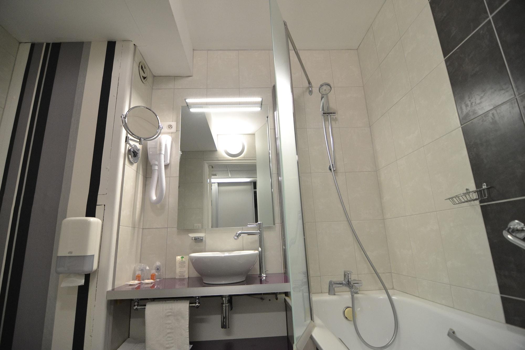 Brit Hotel Cahors - Le France Luaran gambar