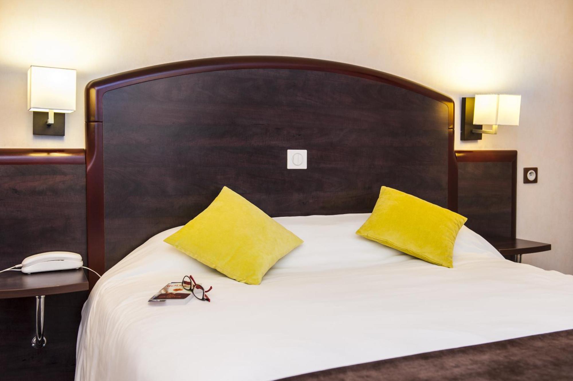 Brit Hotel Cahors - Le France Luaran gambar