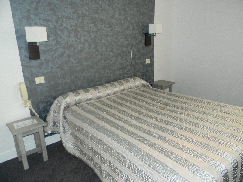 Brit Hotel Cahors - Le France Luaran gambar